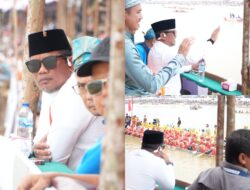 Bupati Zukri Hadiri Pembukaan Festival Pacu Jalur Tradisional Kuantan Singingi Tahun 2025