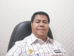 Pemda Pelalawan Salurkan Insentif Anak Yatim dan Beasiswa.