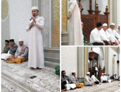 Wakil Bupati Pelalawan H. Husni Tamrin, SH Gencarkan Program Bersih-Bersih Masjid